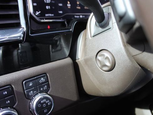 Used 2023 GMC Sierra 1500 SLT w/ SLT Premium Package image 30