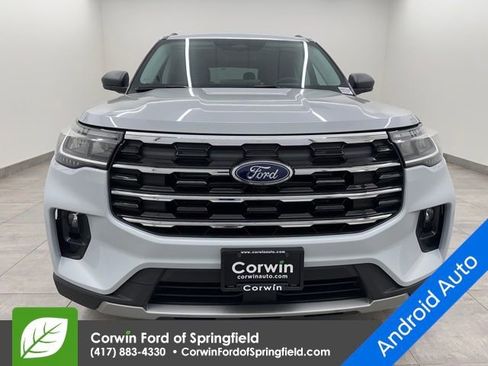 New 2026 Ford Explorer Active image 10