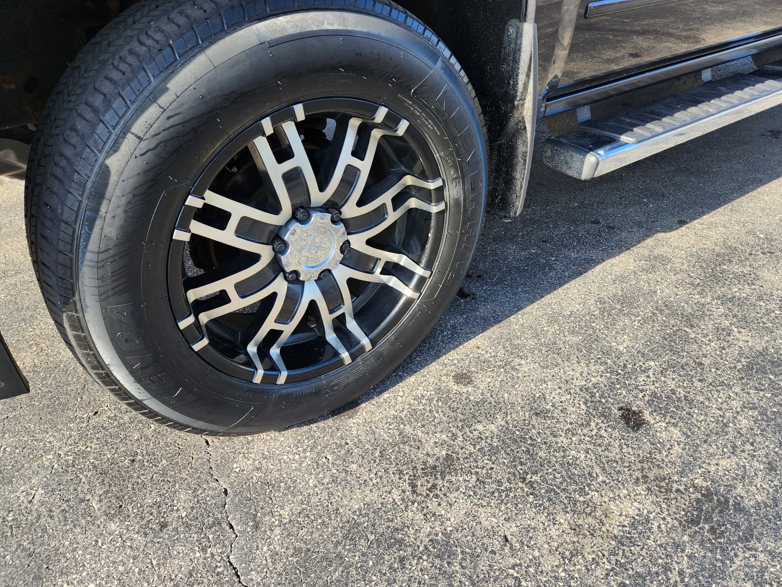 Used 2015 Chevrolet Silverado 1500 LT w/ LT Fleet Plus Package AWD/4WD image 9