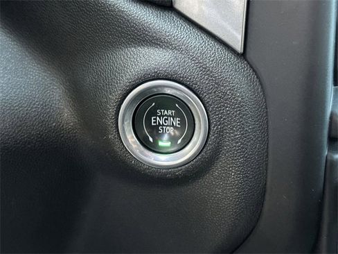 Used 2021 Chevrolet Silverado 1500 LT Trail Boss w/ Bed Protection Package image 15