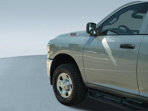 Used 2022 RAM 2500 Tradesman AWD/4WD image 36