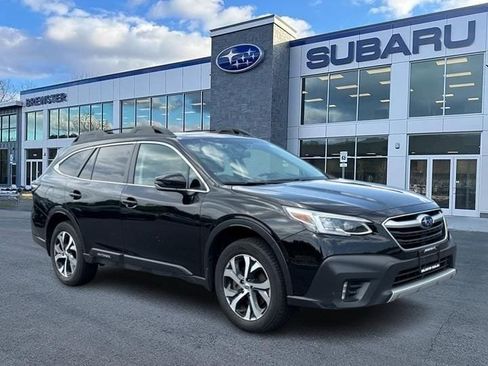 Used 2022 Subaru Outback Limited XT AWD/4WD image 1