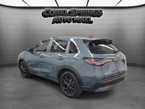 Certified 2025 Honda HR-V Sport image 4