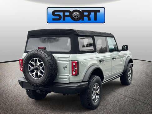 Used 2021 Ford Bronco Badlands image 22