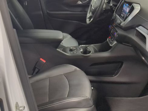 Used 2023 GMC Terrain SLT w/ Tech Package AWD/4WD image 21