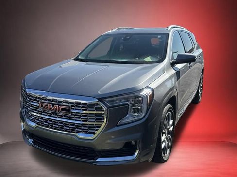 Certified 2024 GMC Terrain Denali w/ Denali Premium Package AWD/4WD image 2