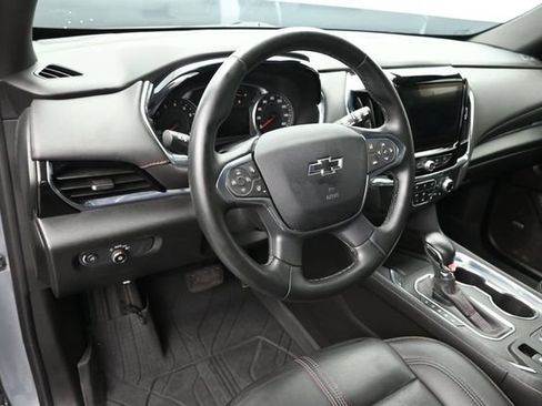 Used 2023 Chevrolet Traverse RS w/ LPO, Floor Liner Package AWD/4WD image 23