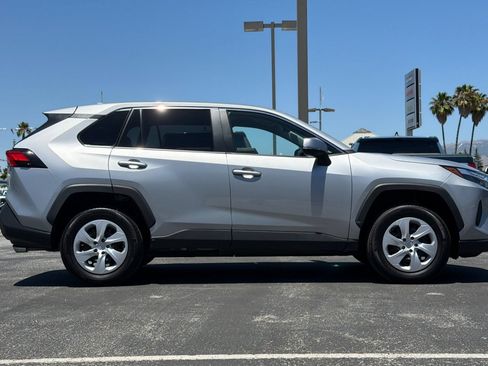Used 2025 Toyota RAV4 LE AWD/4WD image 3