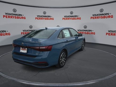 New 2026 Volkswagen Jetta SE FWD image 8