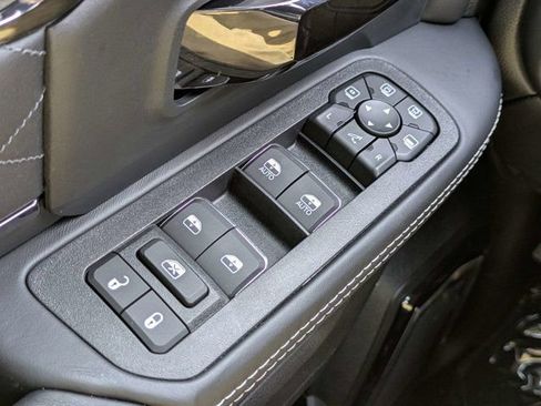 New 2026 RAM 3500 Limited AWD/4WD image 22