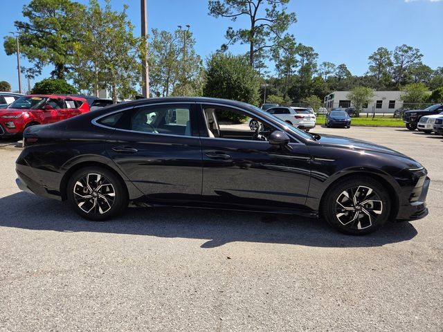 Used 2024 Hyundai Sonata SEL FWD image 8