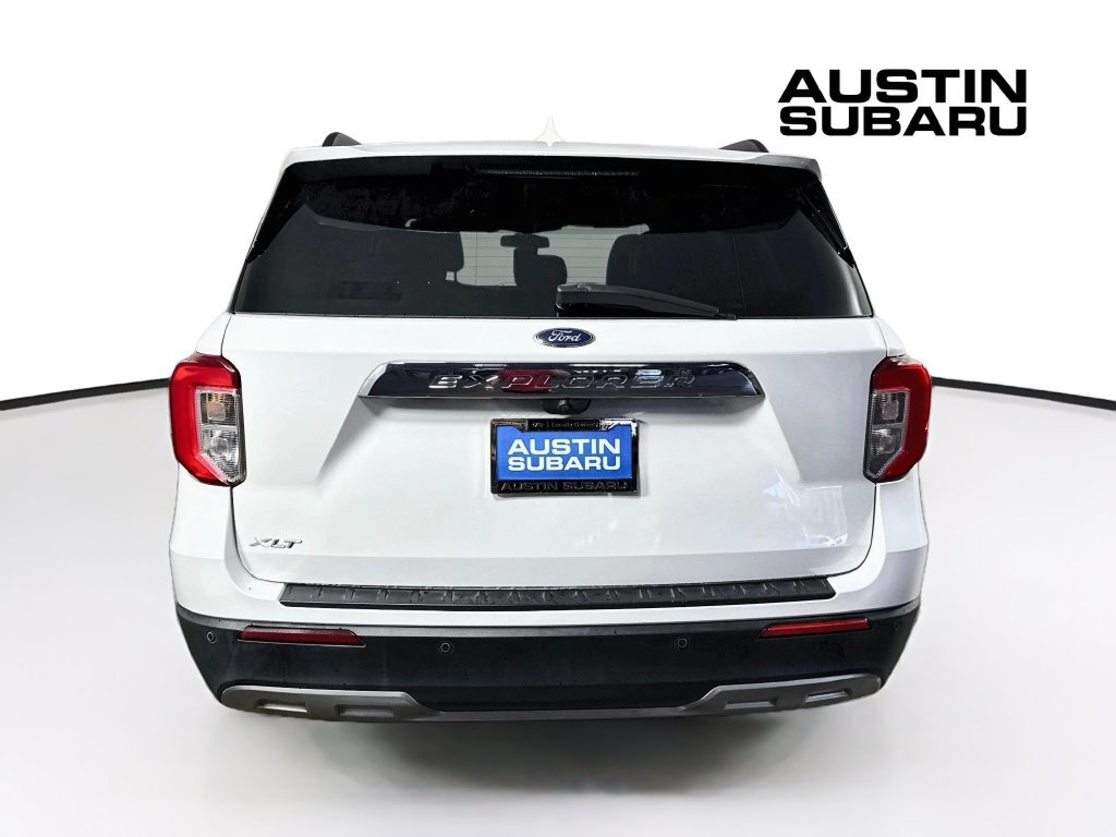 Used 2021 Ford Explorer XLT w/ Equipment Group 202A RWD image 6
