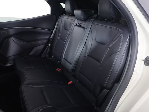 Used 2025 Ford Mustang Mach-E Premium AWD/4WD image 34