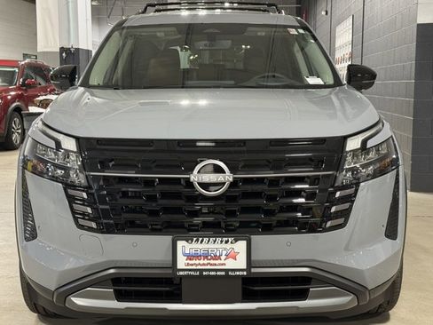 New 2026 Nissan Pathfinder Platinum AWD/4WD image 33