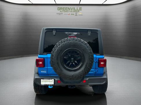 Used 2024 Jeep Wrangler Unlimited Rubicon 4xe AWD/4WD image 6