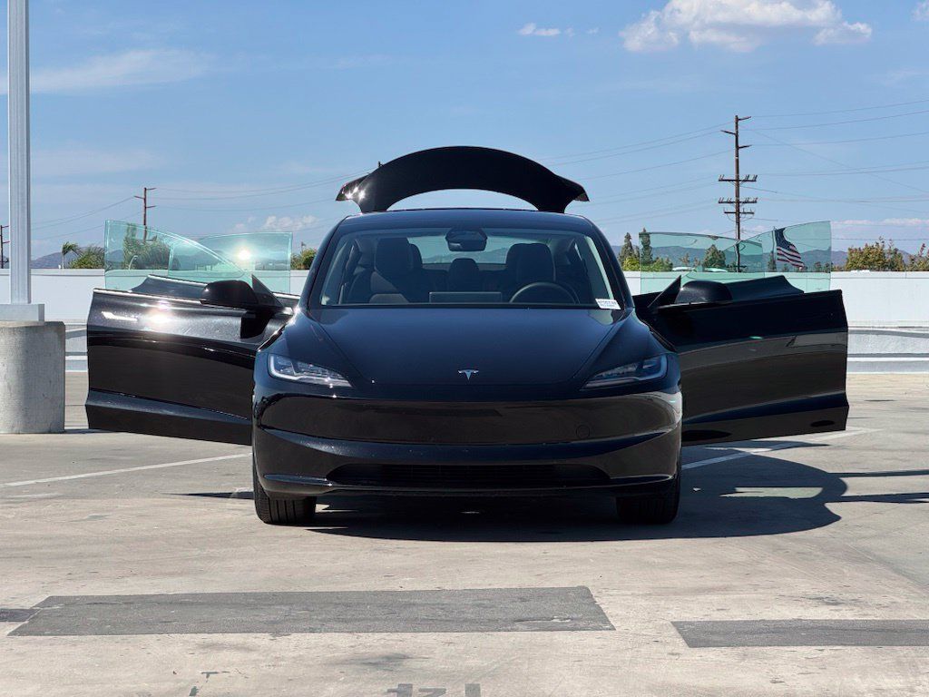 Used 2025 Tesla Model 3 RWD image 26