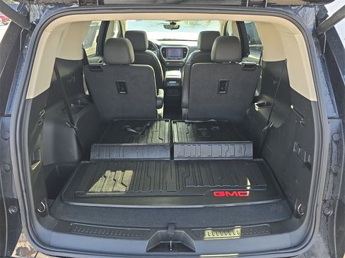 Used 2023 GMC Acadia Denali w/ Denali Ultimate Package image 27