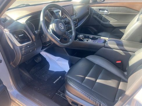 Used 2021 Nissan Rogue SL image 6