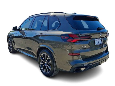 Certified 2024 BMW X5 xDrive40i w/ M Sport Package AWD/4WD image 4