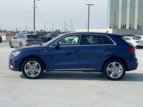 Certified 2022 Audi Q3 2.0T Premium Plus w/ Premium Plus Package image 2