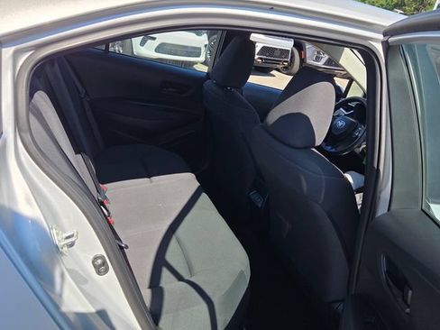 Used 2023 Toyota Corolla LE FWD image 14