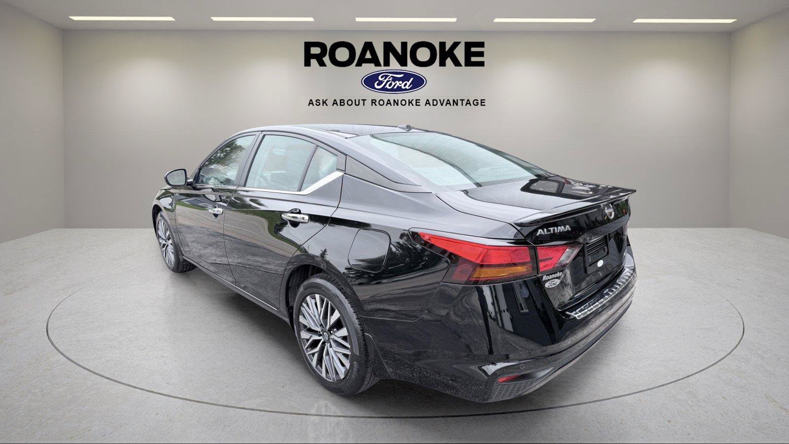 Used 2023 Nissan Altima 2.5 SV AWD/4WD image 27