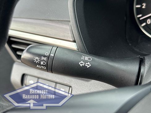 Used 2024 Nissan Altima 2.5 SV image 23