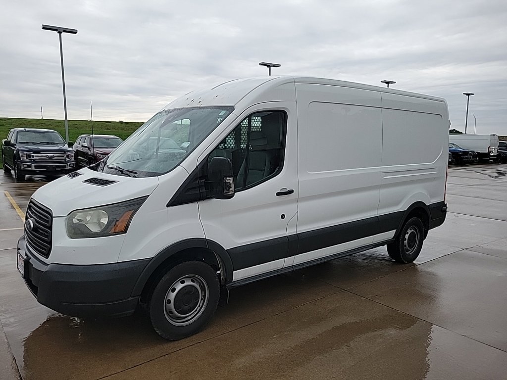 Used 2016 Ford Transit 250 148 Medium Roof RWD image 7