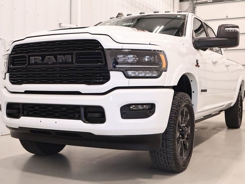 Used 2024 RAM 3500 Limited w/ Night Edition AWD/4WD image 6