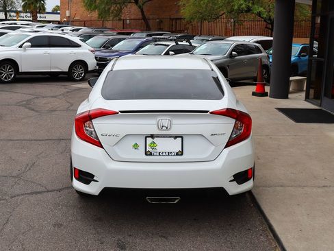 Used 2021 Honda Civic Sport image 10