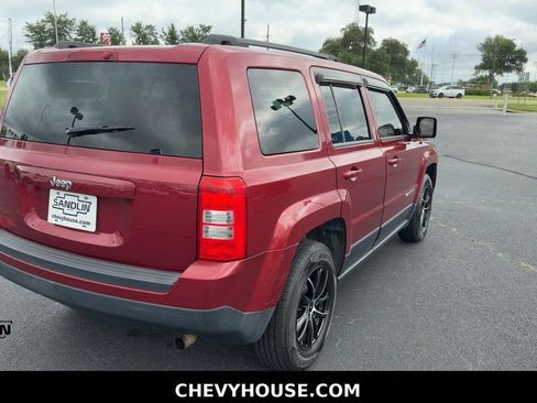 Used 2015 Jeep Patriot Sport w/ Power Value Group FWD image 7
