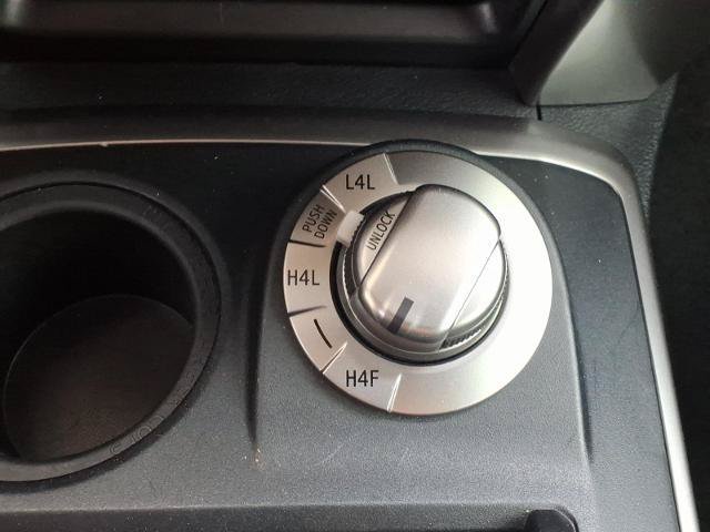 Used 2022 Toyota 4Runner Limited AWD/4WD image 22