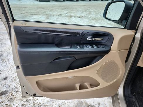 Used 2014 Dodge Grand Caravan SE w/ Quick Order Package 29E SE image 19