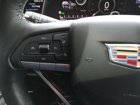 Used 2021 Cadillac Escalade Sport w/ Driver Assist Tech Package image 22