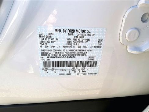 Used 2025 Ford Explorer ST-Line image 14