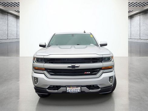 Used 2018 Chevrolet Silverado 1500 LT w/ All Star Edition AWD/4WD image 5
