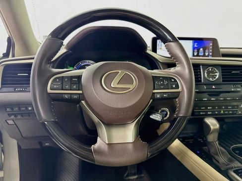 Used 2018 Lexus RX 450h AWD w/ Luxury Package image 12
