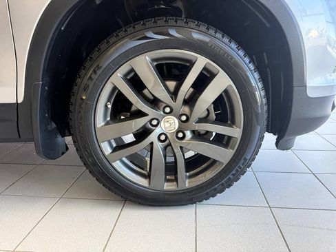 Used 2017 Honda Pilot Touring image 68