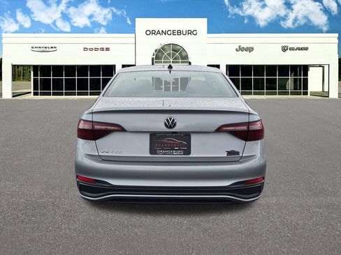 Used 2024 Volkswagen Jetta S FWD image 8