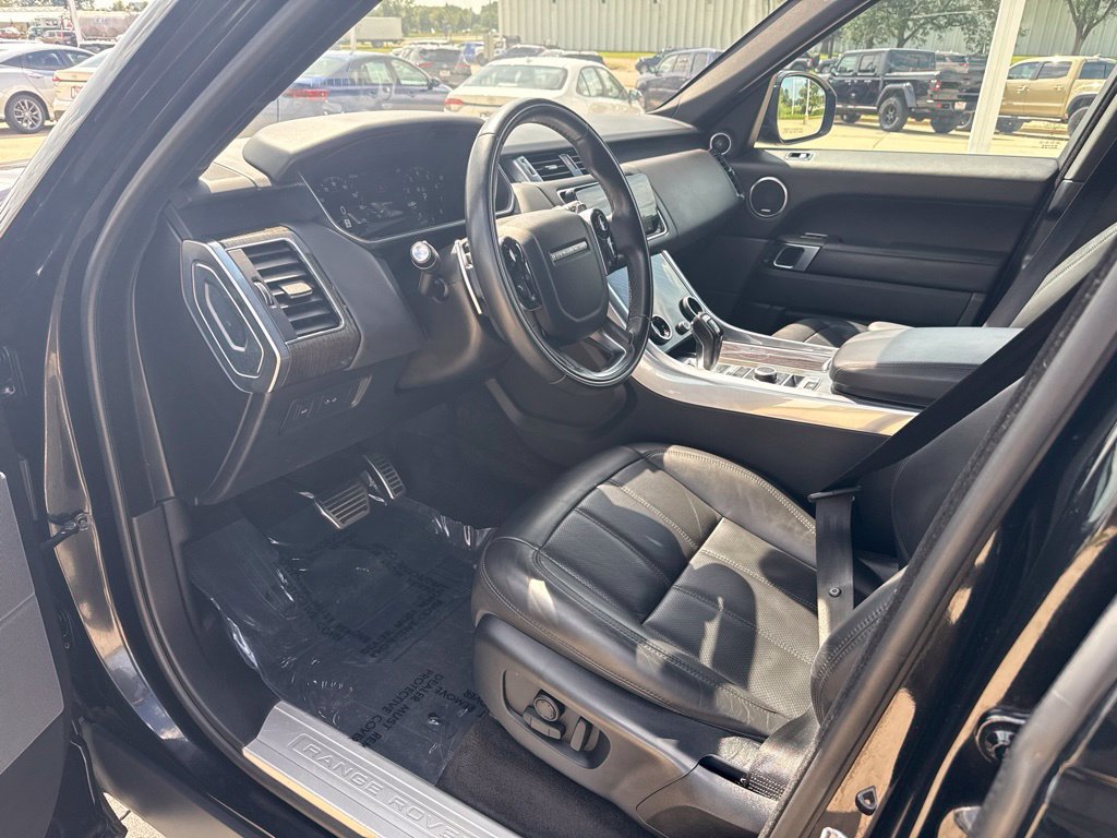 Used 2019 Land Rover Range Rover Sport Supercharged AWD/4WD image 8