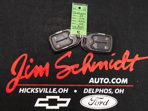 Used 2022 GMC Sierra 3500 SLE w/ SLE Convenience Package image 42