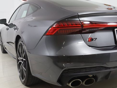 Used 2022 Audi S7 Prestige w/ Prestige Package image 27