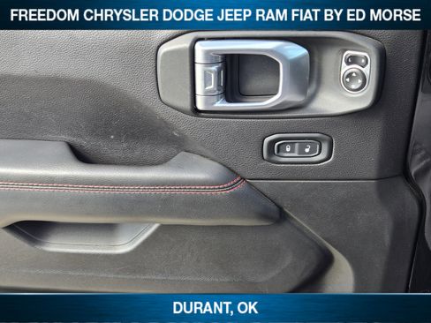 Used 2020 Jeep Gladiator Rubicon AWD/4WD image 17