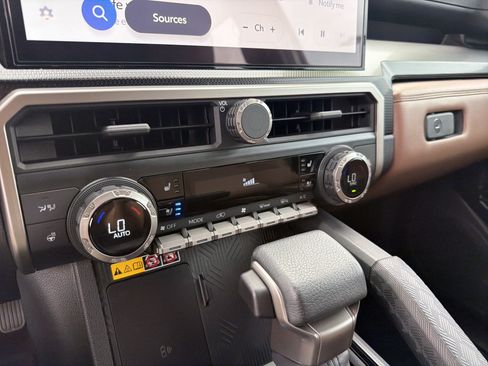 Certified 2025 Toyota 4Runner Limited RWD image 8
