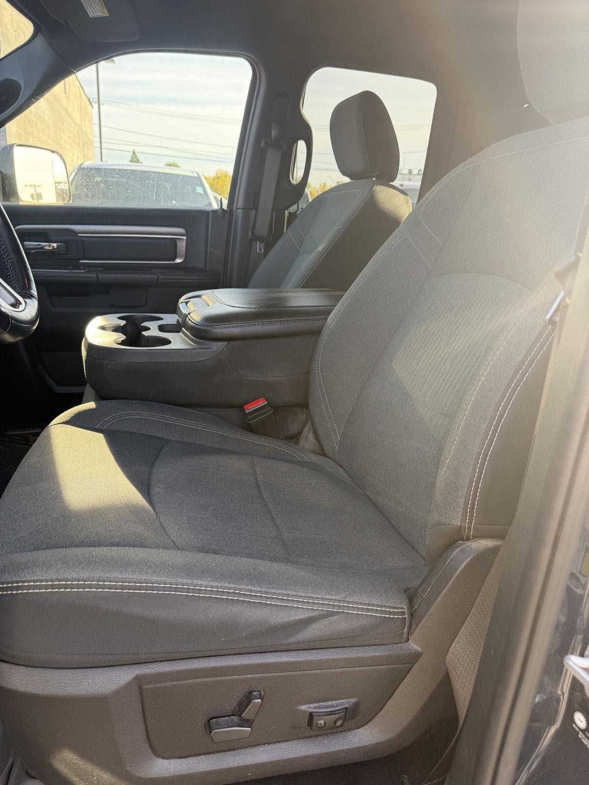 Used 2022 RAM 1500 Warlock w/ Electronics Group AWD/4WD image 13