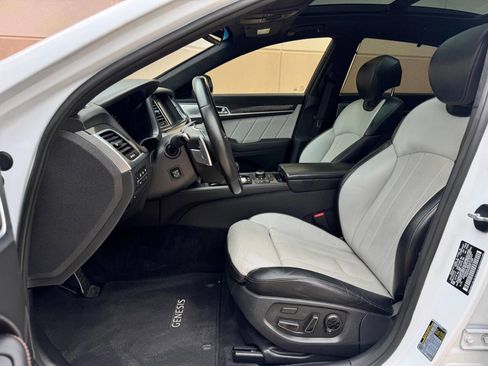 Used 2018 Genesis G80 3.3T Sport image 12