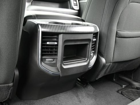 New 2026 RAM 1500 Express image 32