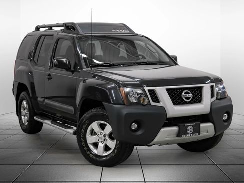 Used 2012 Nissan Xterra S w/ Value Package image 6