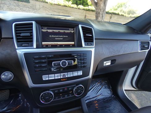 Used 2015 Mercedes-Benz ML 350 4MATIC image 70