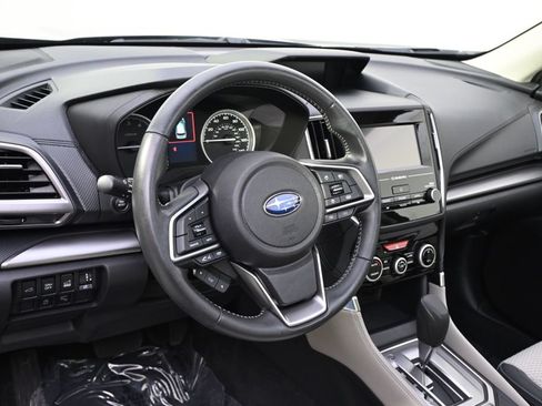 Used 2024 Subaru Forester Premium AWD/4WD image 11
